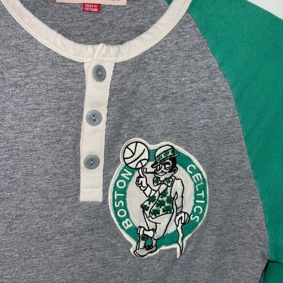 Mitchell And Ness Vintage Mens T Shirt Size Small Boston Celtics Raglan Sleeve - Picture 3 of 9